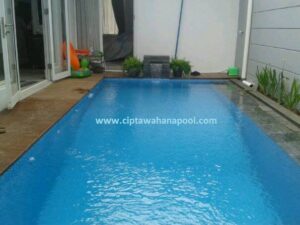pembuat kolam renang