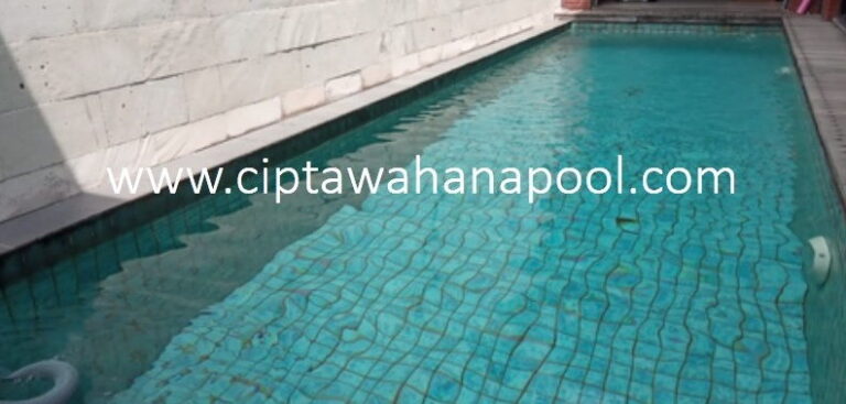 Kontraktor kolam renang banyuwangi berikut perbedaan kolam renang overflow dengan skimmer