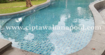 Jasa Perawatan Kolam Renang Murah Cianjur www.ciptawahanapool.com