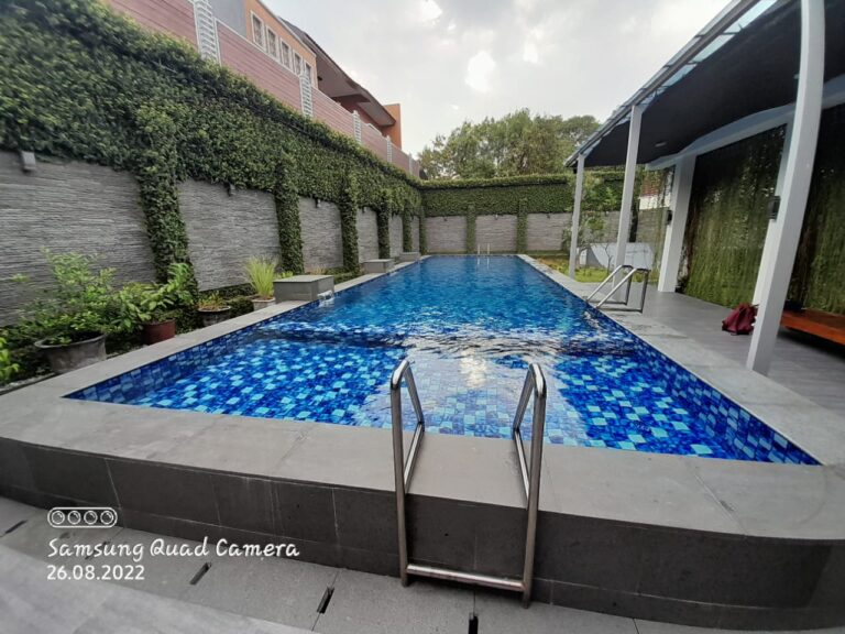 UKURAN DAN HARGA TANGGA KOLAM RENANG