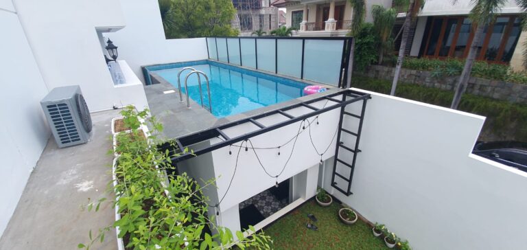 KEAMANAN MEMBANGUN KOLAM RENANG DI ROOFTOP