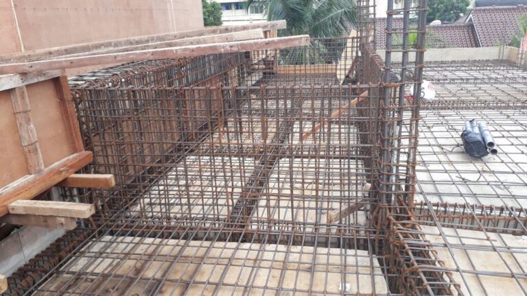 Tahap dan Tips Untuk Pembesian Kolam Renang Berkualitas