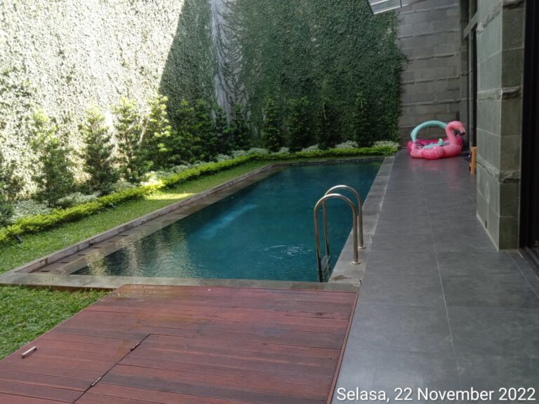 Membuat Kolam Renang Minimalis di Lahan Sisa