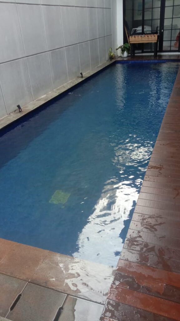 Rahasia Yang Harus Anda Ketahui dari Kolam Renang Semi Overflow