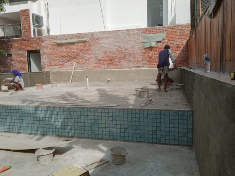 Cara Mencari Tahu Kebocoran di Kolam Renang