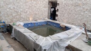 Butuh Kolam Renang atau Jakuzzi