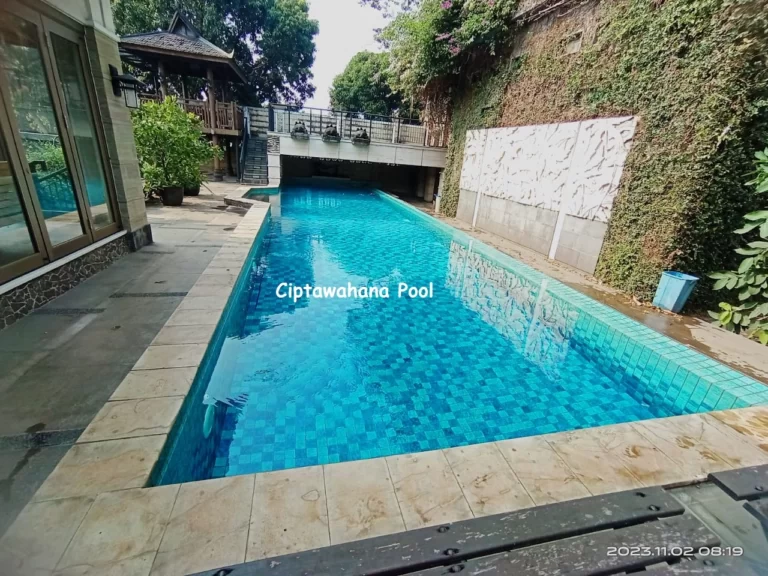 Perawatan Kolam Tanpa Kaporit: Solusi Ramah Lingkungan pembangunan kolam renang overflow