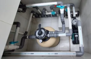 Pembuatan sistem sirkulasi air kolam renang