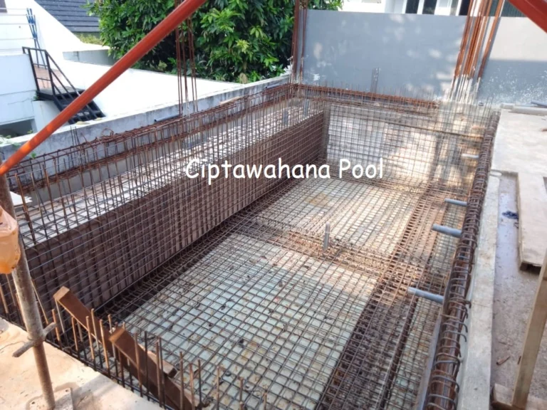 5 Hal Penting Dalam Proses Pembesian Kolam Renang proses pembesian kolam renang