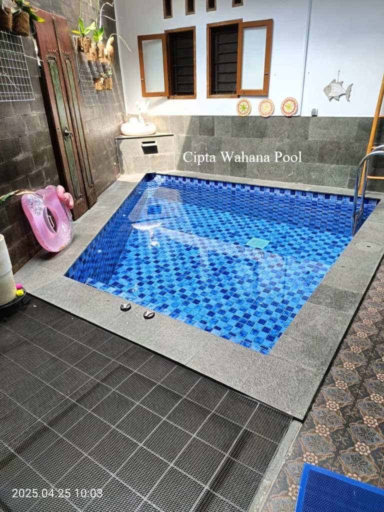 Kolam Renang Mini: Alternatif di Area Terbatas