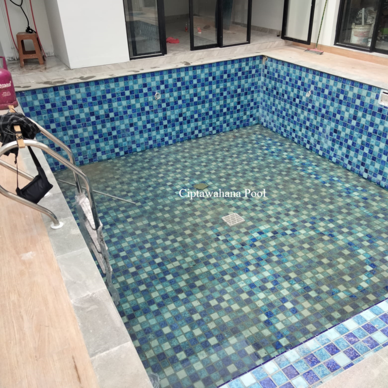 Apa Saja Alasan Anda Melakukan Renovasi Kolam Renang?